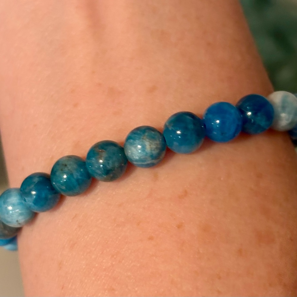 Blue Apatite Crystal Beaded Bracelet 💎